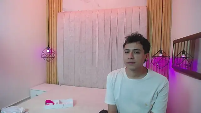 jakeyariana online show from October 2025 08:08:02 PM