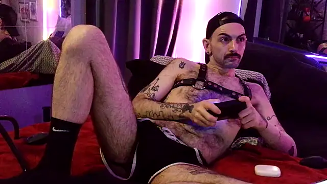 hungbot online show from April 2026 07:57:01 AM