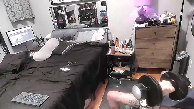 Snapshot of hungbot chatting on November 2025 04:05:01 AM hungbot online show from November 2025 04:05:01 AM