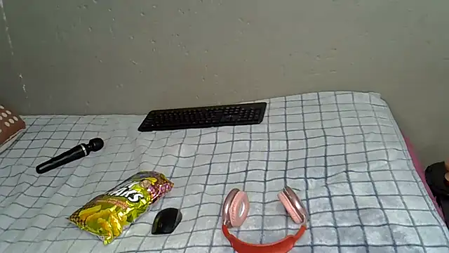 Bellabootie online show from February 2026 09:24:01 PM