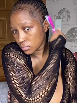 Bellabootie online show from April 2026 07:13:02 AM