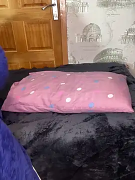 Bellabootie online show from May 2026 01:09:01 PM