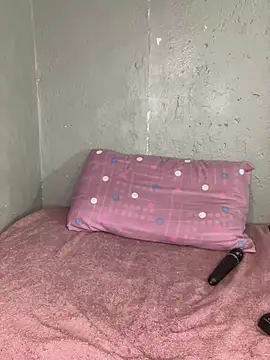 Bellabootie online show from February 2026 07:03:02 PM