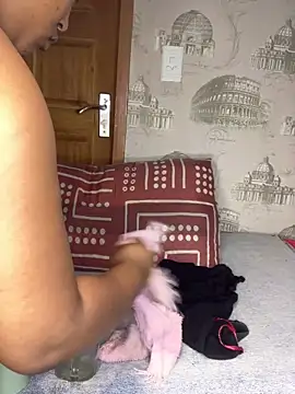 Bellabootie online show from April 2026 08:21:02 AM