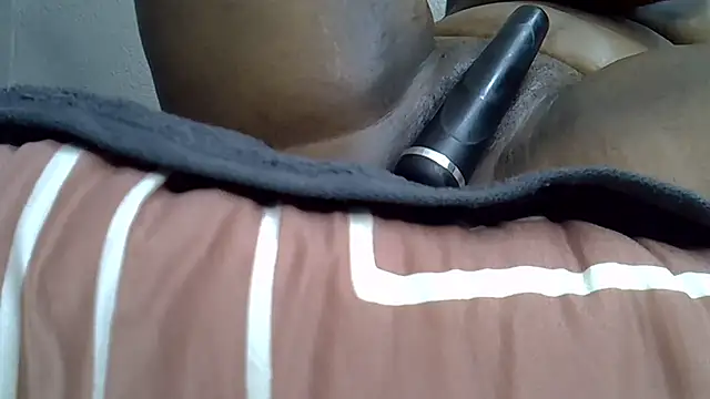 Snapshot of Bellabootie chatting on September 2025 01:39:01 PM Bellabootie online show from September 2025 01:39:01 PM