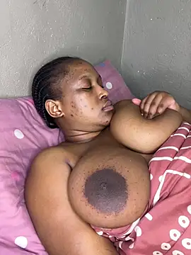 Bellabootie online show from March 2026 09:30:01 PM