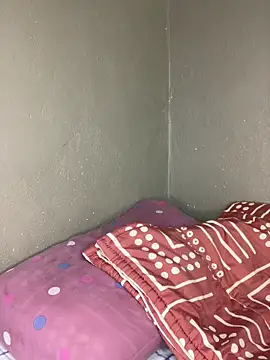 Bellabootie online show from March 2026 10:06:02 PM