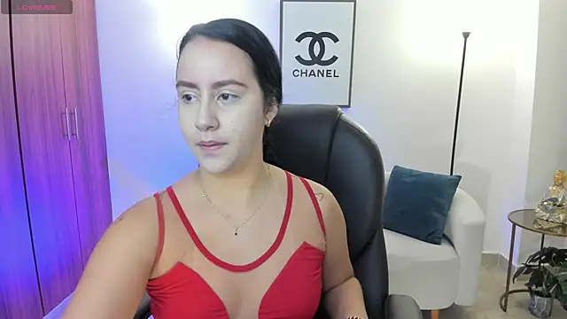 Natasha Kiim  online show from March 2026 04:29:01 AM