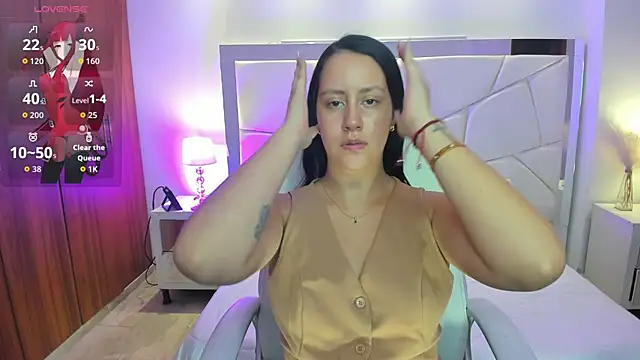 Natasha Kiim  online show from March 2026 04:57:01 AM