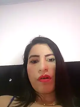 naty hot4uu online show from October 2025 12:04:01 PM