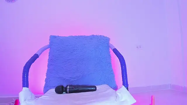 naty hot4uu online show from January 2026 11:02:02 AM