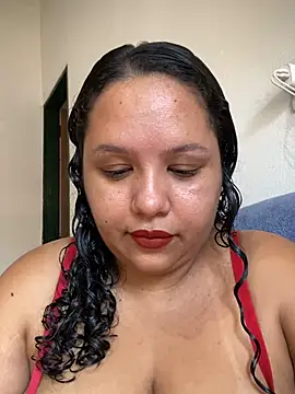 Snapshot of EggedGrowth chatting on February 2026 12:56:01 PM EggedGrowth online show from February 2026 12:56:01 PM