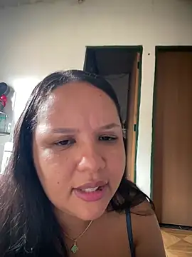 Snapshot of EggedGrowth chatting on February 2026 01:20:02 PM EggedGrowth online show from February 2026 01:20:02 PM