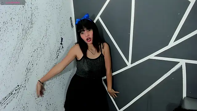 barely legal angel online show from September 2025 11:22:02 PM