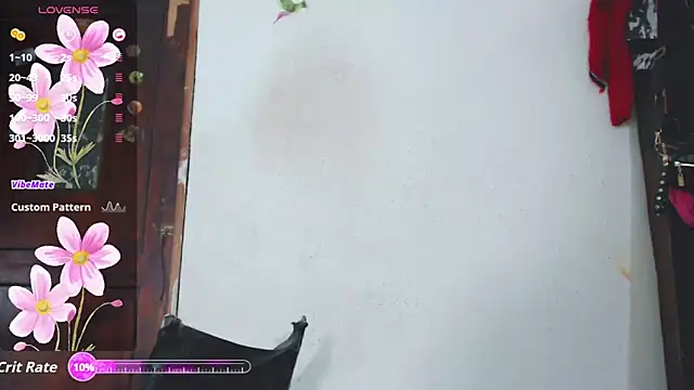 Snapshot of x_miila_x chatting on October 2025 04:00:01 AM x miila x online show from October 2025 04:00:01 AM