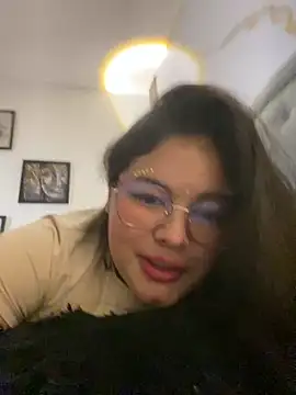 Snapshot of Nina_Rouge7 chatting on October 2025 02:40:02 PM Nina Rouge7 online show from October 2025 02:40:02 PM