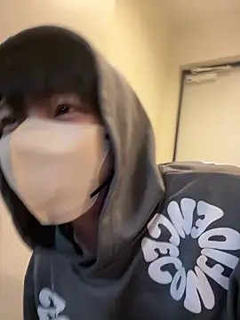 tora3220 online show from June 2026 05:51:02 PM