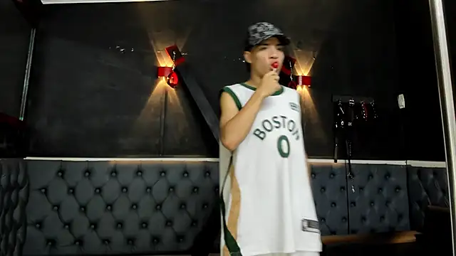 liam coleman25 online show from November 2025 04:33:02 AM