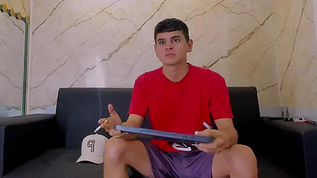 Snapshot of liam_coleman25 chatting on January 2026 05:11:02 AM liam coleman25 online show from January 2026 05:11:02 AM