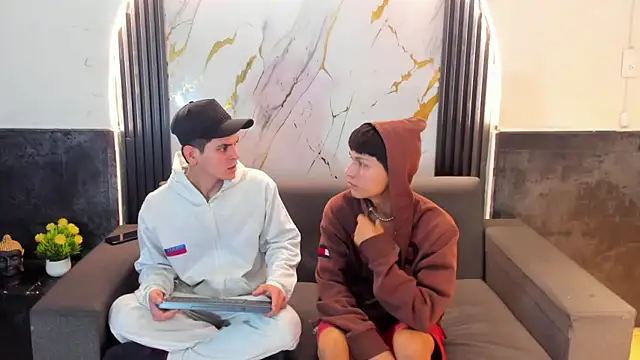 Snapshot of liam_coleman25 chatting on February 2026 04:47:02 AM liam coleman25 online show from February 2026 04:47:02 AM