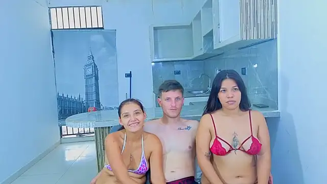 Snapshot of Party_Swinger_ADS chatting on September 2025 08:14:01 PM Party Swinger ADS online show from September 2025 08:14:01 PM