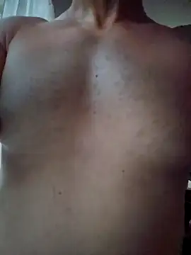 Ando1992 online show from October 2025 03:34:02 PM