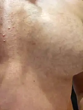 Ando1992 online show from November 2025 02:43:01 PM