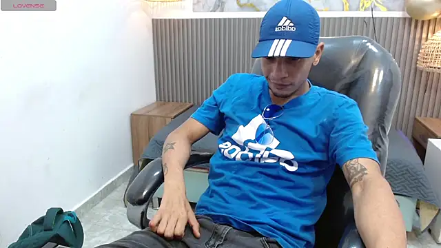 JackBanger  online show from October 2025 04:20:01 PM