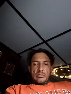 Snapshot of Grockham chatting on November 2025 10:20:02 AM Grockham online show from November 2025 10:20:02 AM