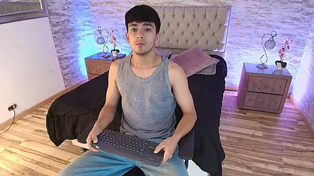 Axel Draven online show from April 2026 12:10:01 PM