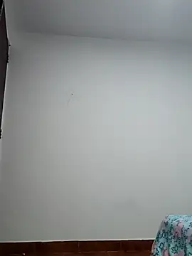 NileveSantanna online show from November 2025 07:19:01 PM