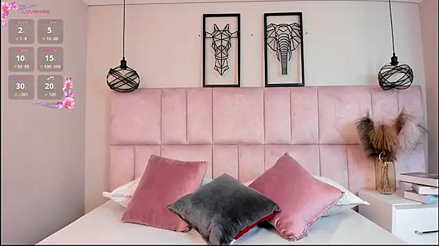 Charlotte hall  online show from December 2025 03:23:01 AM