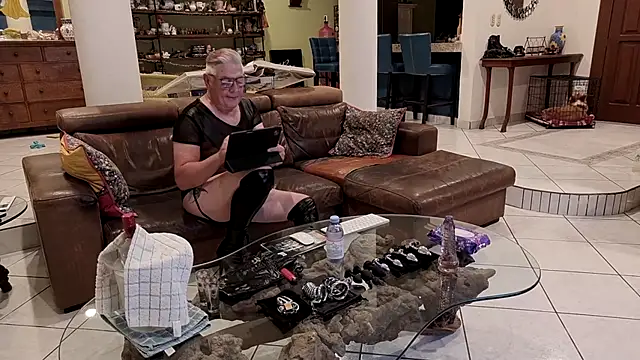 Snapshot of Lasivobruno chatting on March 2026 03:30:02 AM Lasivobruno online show from March 2026 03:30:02 AM