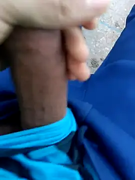 Snapshot of Mohamed234897 chatting on November 2025 05:17:01 PM Mohamed234897 online show from November 2025 05:17:01 PM