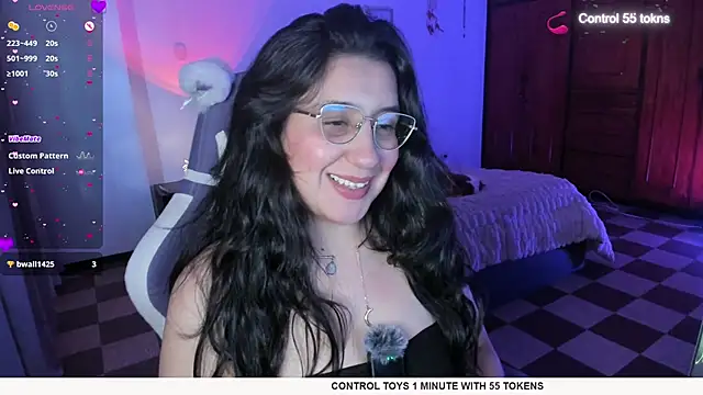 tellmemaddie online show from May 2026 09:11:02 PM