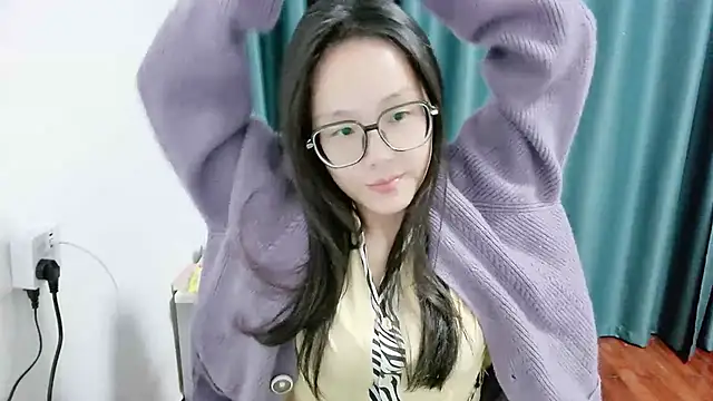 guai00 online show from October 2025 02:27:02 PM