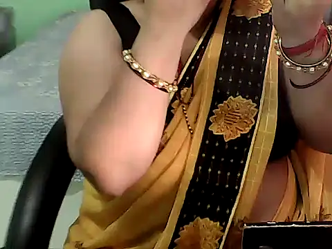 Snapshot of BABITA_KUMARII chatting on April 2026 04:41:02 PM BABITA KUMARII online show from April 2026 04:41:02 PM