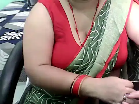 Snapshot of BABITA_KUMARII chatting on May 2026 05:29:02 PM BABITA KUMARII online show from May 2026 05:29:02 PM