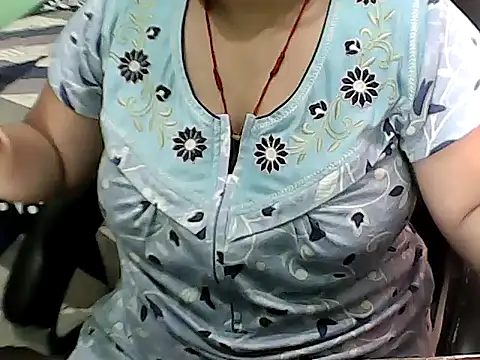 Snapshot of BABITA_KUMARII chatting on May 2026 05:00:01 PM BABITA KUMARII online show from May 2026 05:00:01 PM