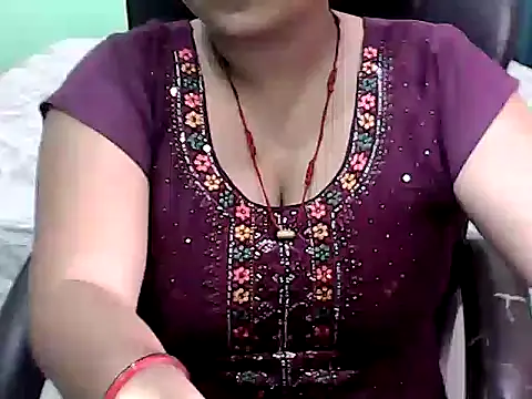 Snapshot of BABITA_KUMARII chatting on July 2026 04:51:02 PM BABITA KUMARII online show from July 2026 04:51:02 PM
