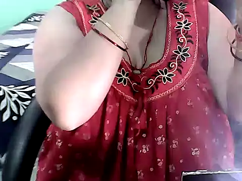 Snapshot of BABITA_KUMARII chatting on May 2026 05:31:02 PM BABITA KUMARII online show from May 2026 05:31:02 PM