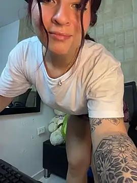 came lia1 online show from October 2025 02:21:01 AM