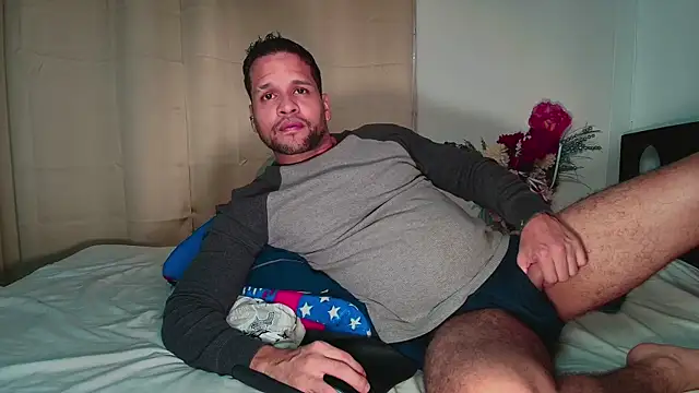 LucasGaeel online show from January 2026 03:57:02 AM