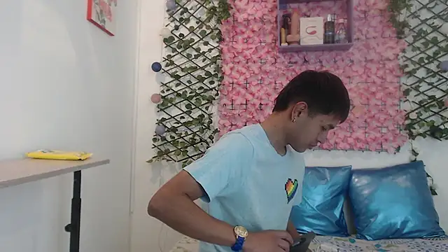 FUNNY AND HORNEY online show from September 2025 03:12:02 AM
