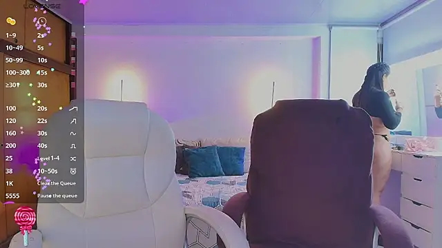 kloe28 online show from June 2026 03:28:01 AM