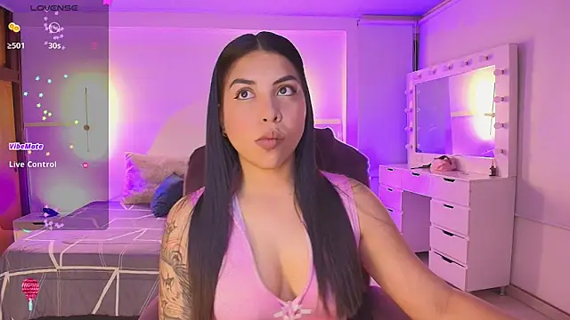 kloe28 online show from February 2026 03:47:01 AM