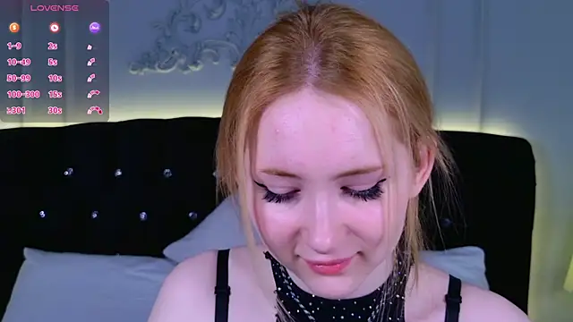 LiraKink online show from April 2026 04:08:01 AM