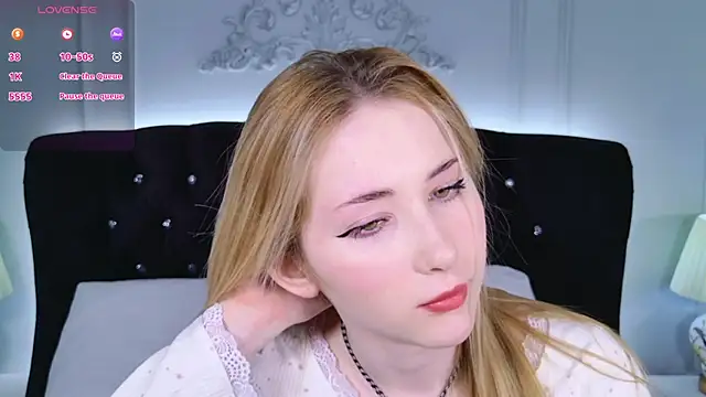 LiraKink online show from March 2026 06:44:01 AM