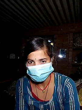 Snapshot of Cuty_nensi chatting on October 2025 03:47:02 PM Cuty nensi online show from October 2025 03:47:02 PM