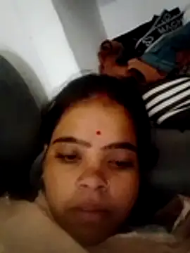 Snapshot of Cuty_nensi chatting on October 2025 06:36:02 AM Cuty nensi online show from October 2025 06:36:02 AM